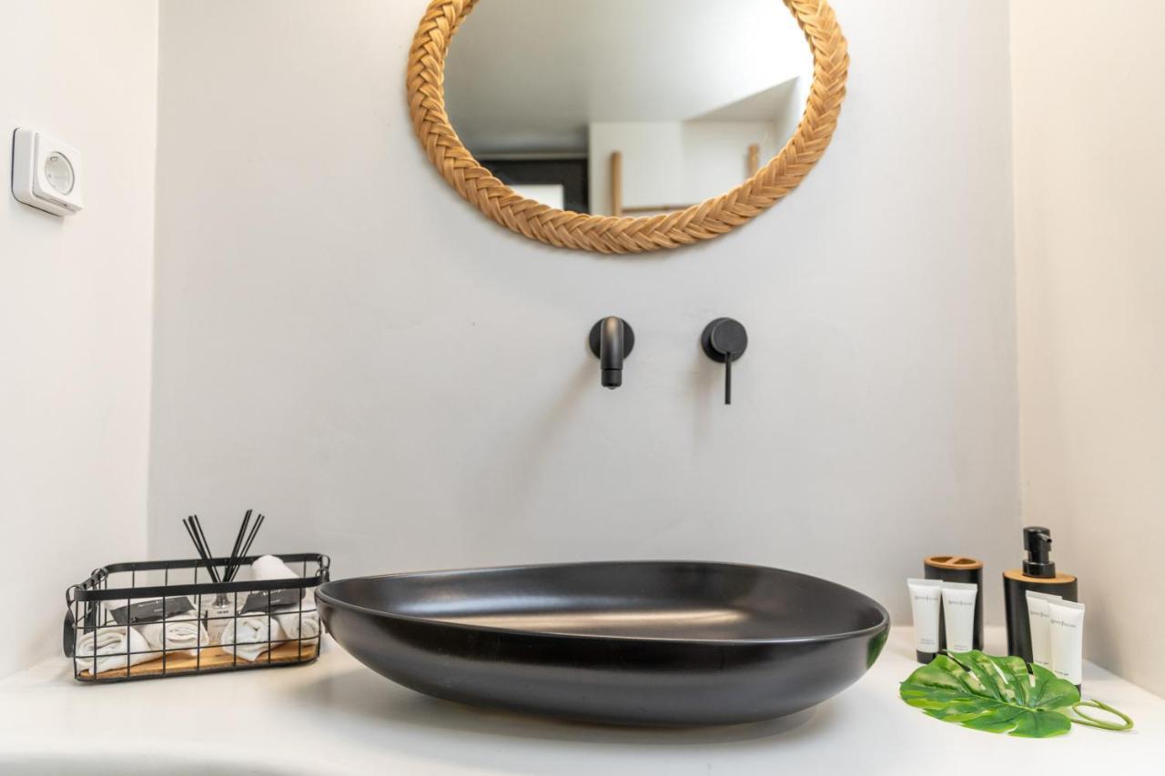 Camares Of Castle - New Luxury Apartments Naxos City Экстерьер фото
